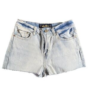 Like new Indigo Rein Women’s Jean Shorts